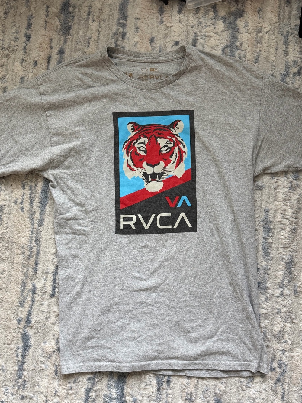 RVCA Gray Tee with Red & Blue Tiger Graphic
